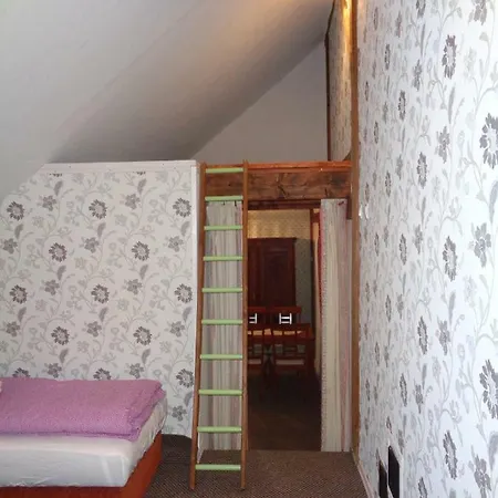 Farma Kozi Dvor Rohozna Apartment *