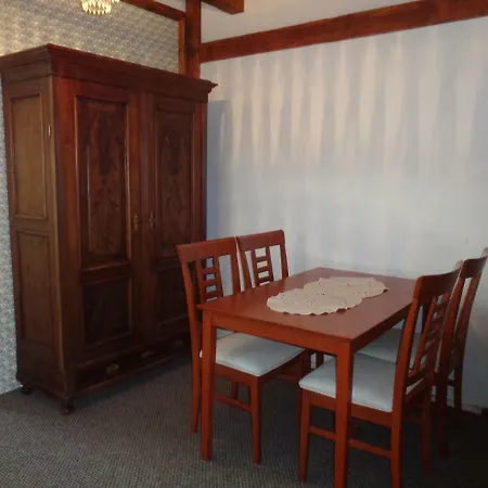 Farma Kozi Dvor Rohozna Apartment